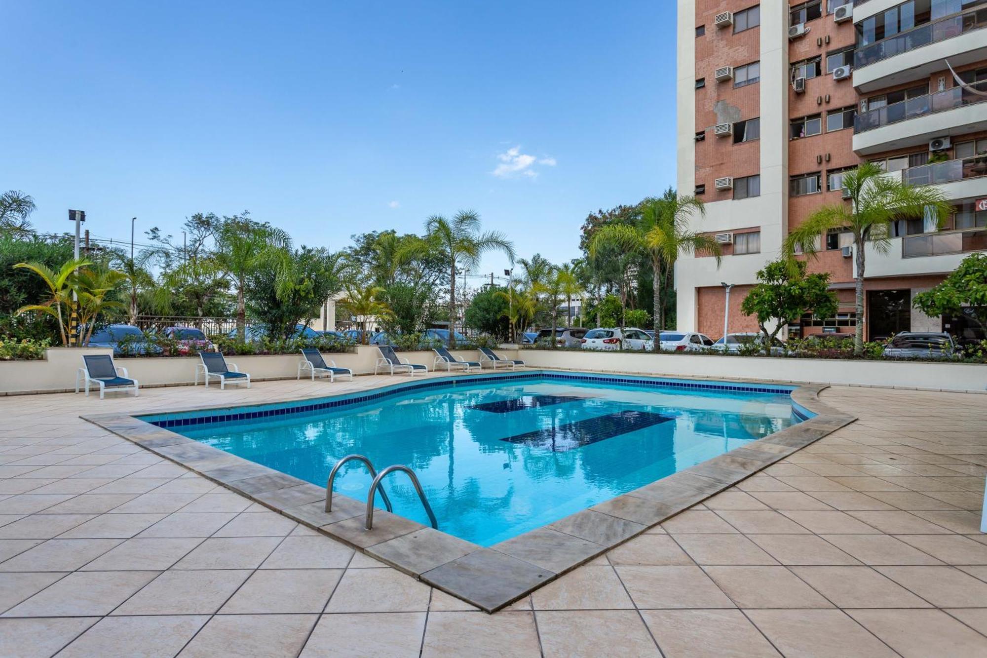 Novidade 2 Quartos Frente Ao Parque Olimpico, Varanda, Piscina, Estacionamento, Sauna, Wi-fi, 6 Pessoas