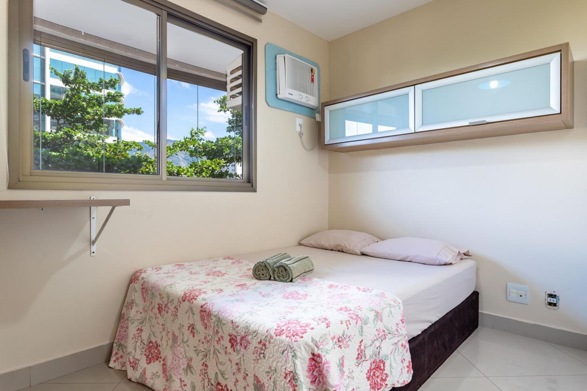 Novidade 2 Quartos Frente Ao Parque Olimpico, Varanda, Piscina, Estacionamento, Sauna, Wi-fi, 6 Pessoas Apartment